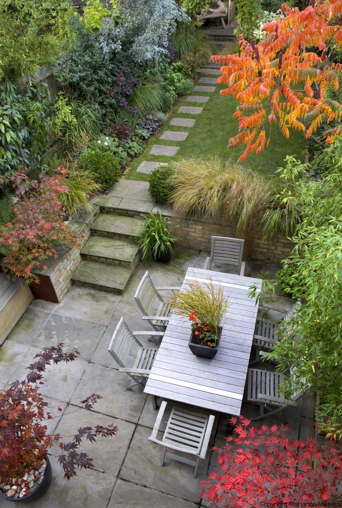 Town Garden — 1041230