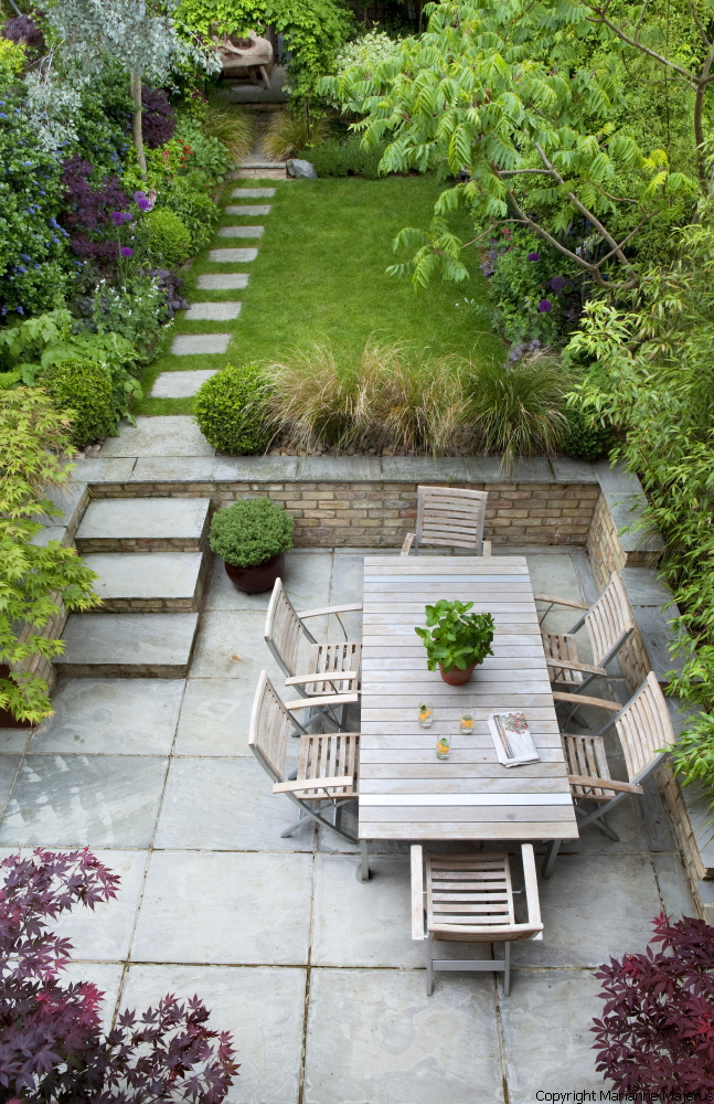 Town Garden — 1049278